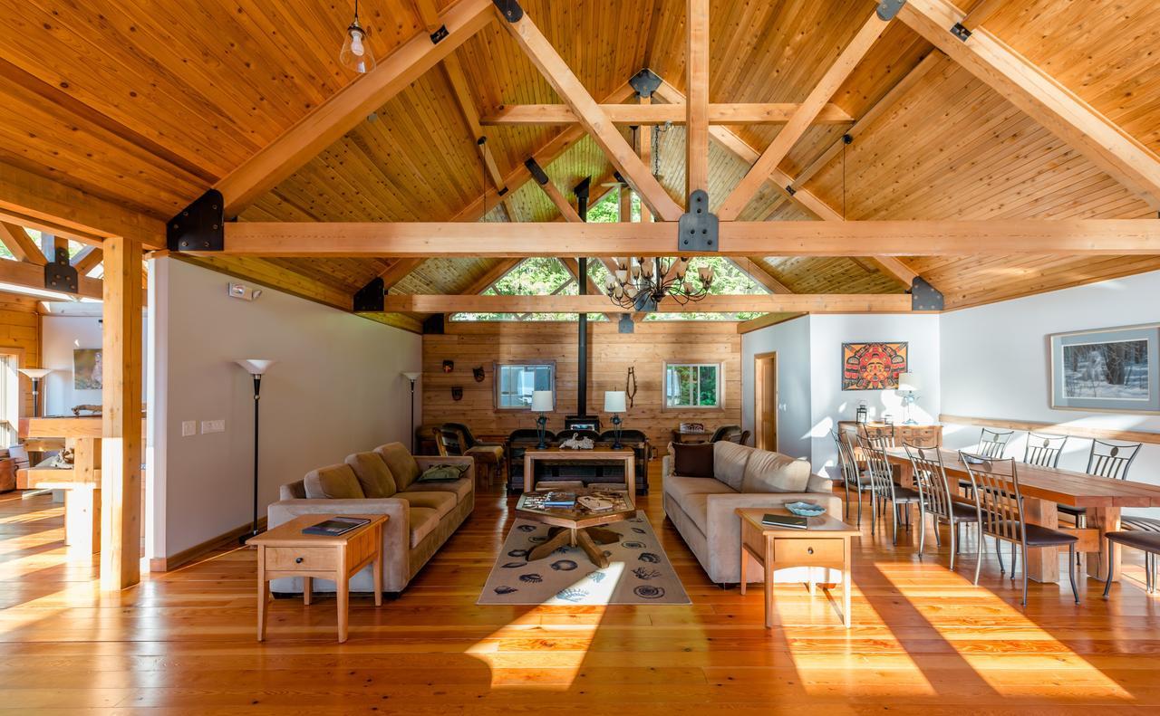 Homfray Lodge Desolation Sound Екстериор снимка